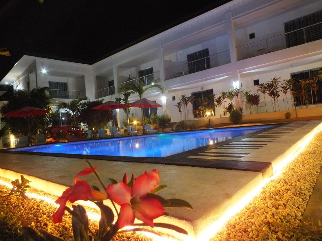 Paboreal Boutique Hotel Puerto Princesa Екстер'єр фото