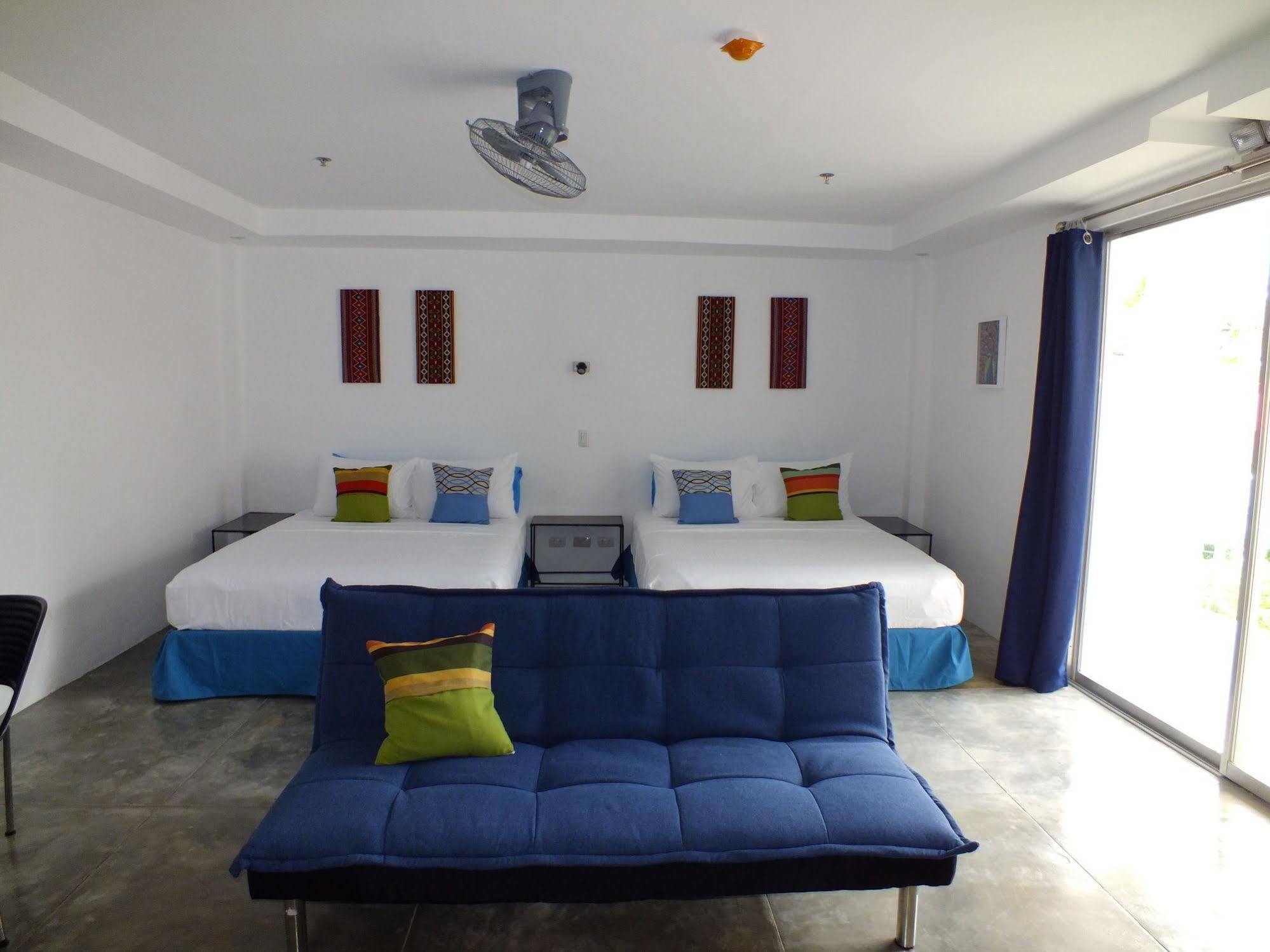 Paboreal Boutique Hotel Puerto Princesa Екстер'єр фото