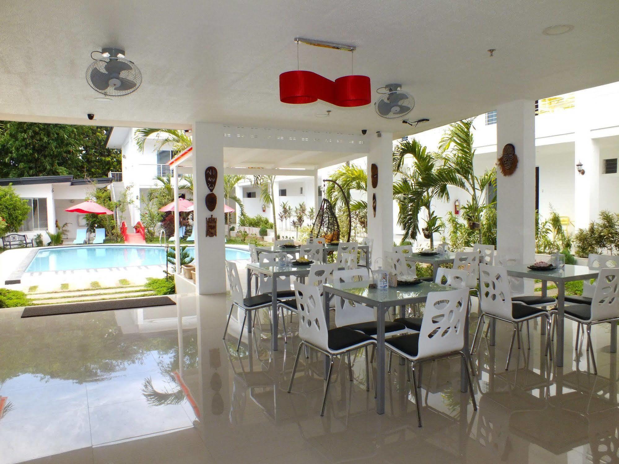 Paboreal Boutique Hotel Puerto Princesa Екстер'єр фото